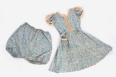 Lot 16 - A good pair of Smith & Co Liberty printed silk...