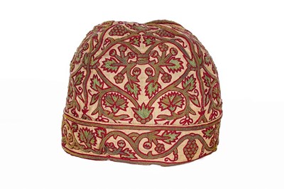 Lot 25 - A fine and rare gentleman's undress cap,...