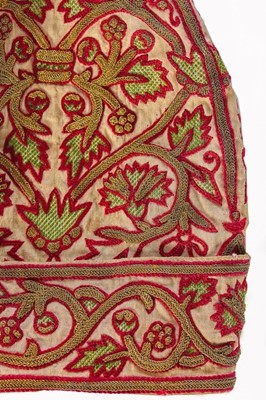 Lot 25 - A fine and rare gentleman's undress cap,...