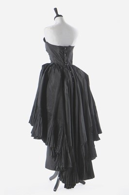 Lot 74 - A Lucile Manguin black taffeta evening gown,...