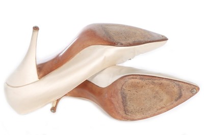 Lot 86 - Roger Vivier for Christian Dior ivory satin...