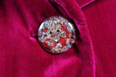 Lot 53 - An Elsa Schiaparelli couture deep fuchsia...
