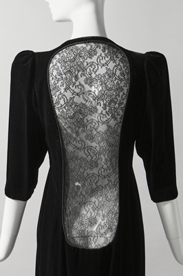 Lot 145 - An Yves Saint Laurent couture lace-backed evening gown, Autumn-Winter 1979-80