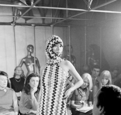 Lot 99 - A rare Paco Rabanne couture evening gown, Spring-Summer 1969