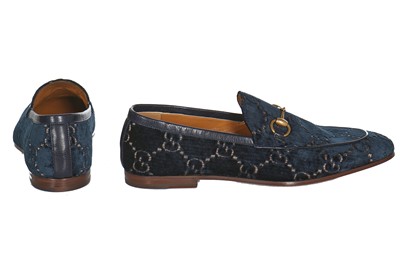 Lot 114 - A pair of Gucci men's cut velvet loafers, 2000s