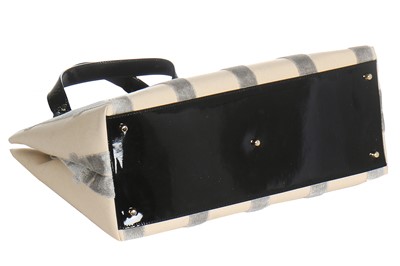 Lot 84 - A Roberta di Camerino handbag, circa 2008