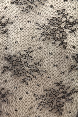 Lot 117 - An Alexander McQueen lace-backed dress, 'The Man Who Knew Too Much' commercial collection, Autumn-Winter 2005-06