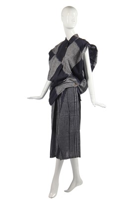Lot 342 - An Issey Miyake cotton ensemble in shades of blue-black and grey, circa 1985