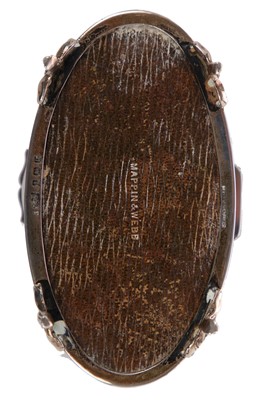 Lot 307 - A silver trinket box presented to Anna Pavlova by her 'English Girls', 1913