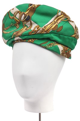 Lot 46 - A pair of Hermès needlecord jodphurs, 20th century