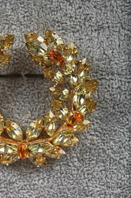 Lot 69 - A Christian Dior by Mitchel Maer wreath brooch, 1952-56