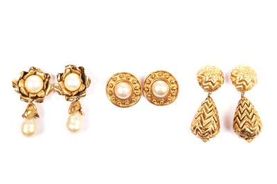 Lot 71 - A group of Yves Saint Laurent jewellery, 1980s-90s