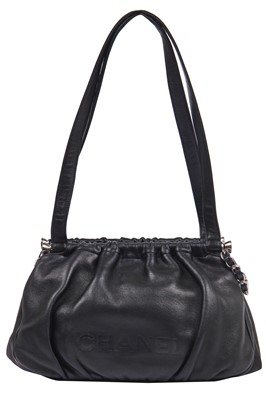 Lot 17 - A Chanel black lambskin leather handbag, 2006-08