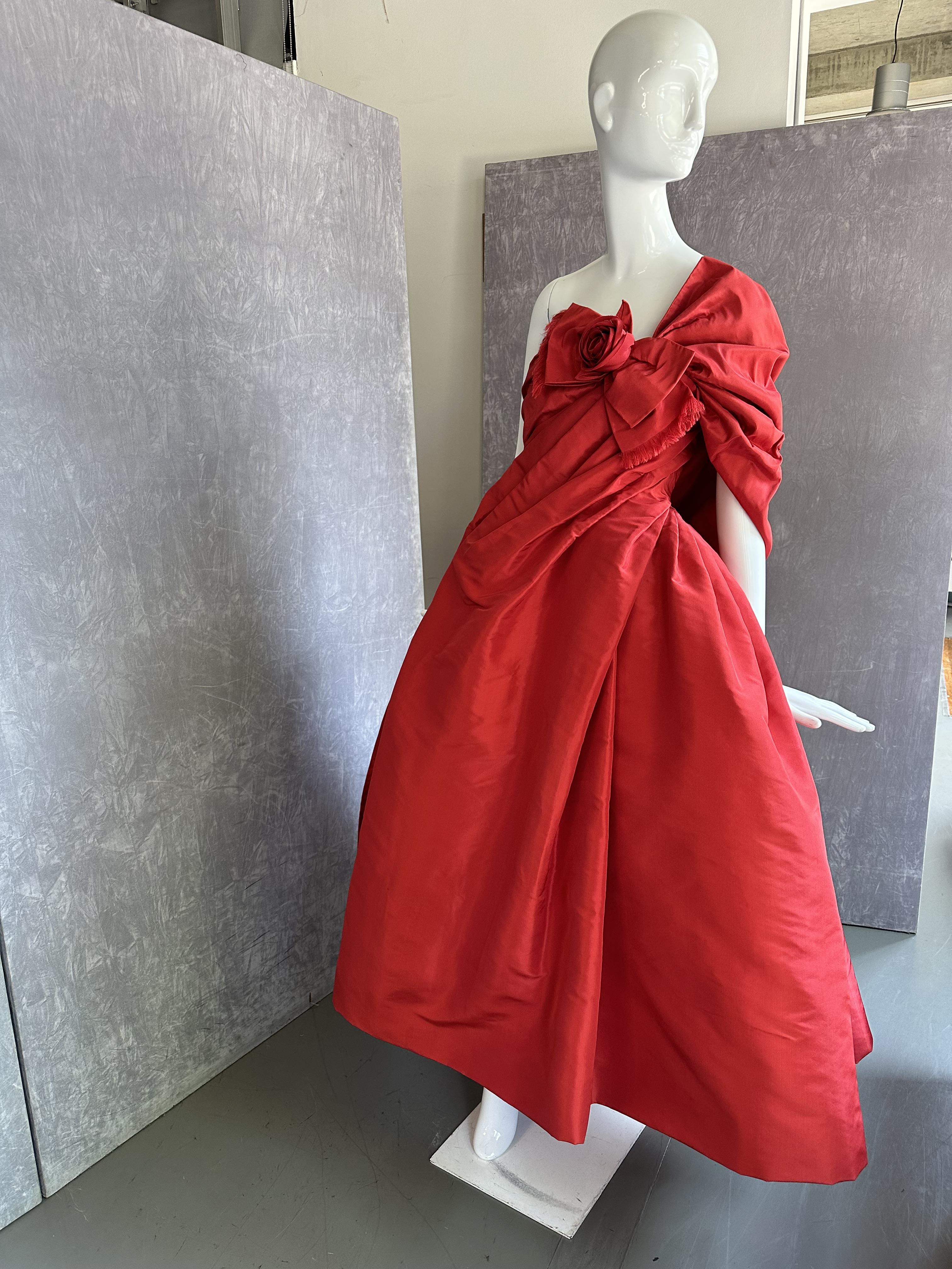 Lot 265 - A fine Christian Dior by Yves Saint Laurent Lot 265 - A fine Christian Dior by Yves Saint Laurent
