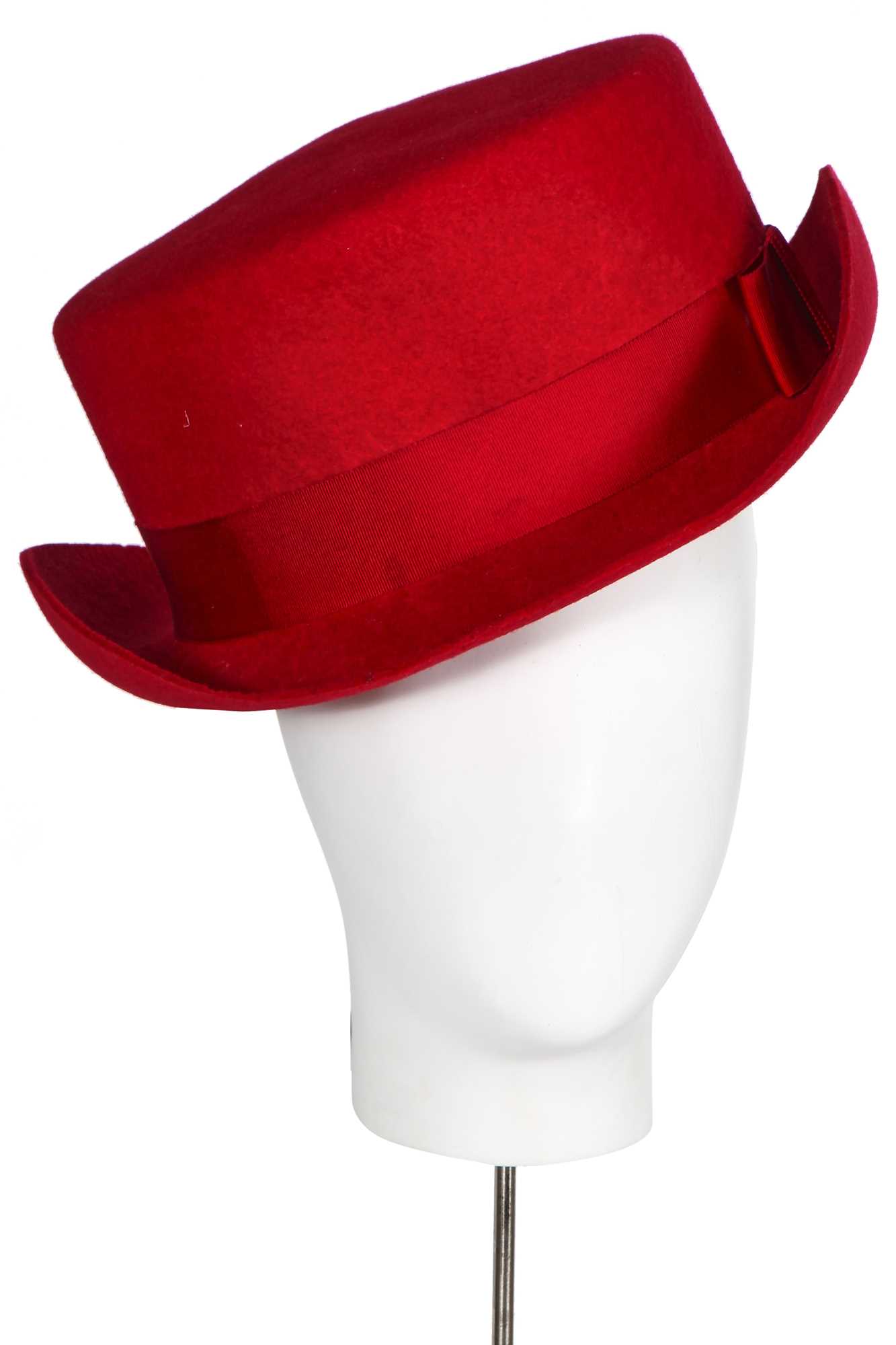 Vivienne Westwood スクエアハット　John Bull Hat Lot 249 - A Vivienne Westwood red felt 'John Bull' hat,