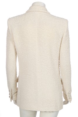 Lot 8 - A Chanel white tufted bouclé tweed double-breasted jacket, Cruise 2019