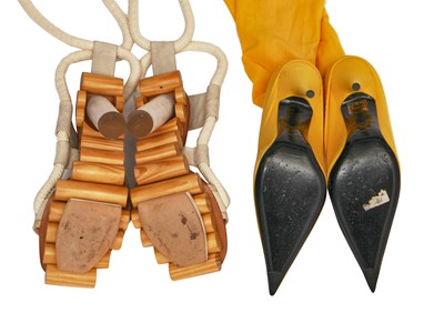 Lot 48 - A pair of Balenciaga by Demna Gvasalia yellow 'knife' sock boots, Autumn-Winter 2017-18
