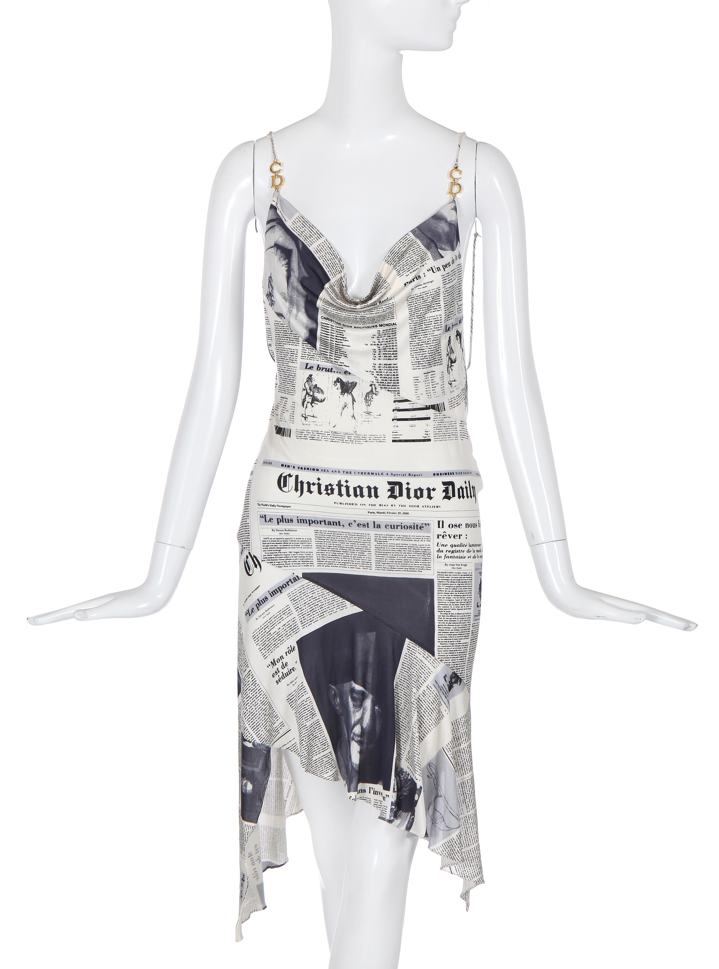 Lot 153 - A Christian Dior by John Galliano newspaper Lot 153 - A Christian Dior by John Galliano newspaper