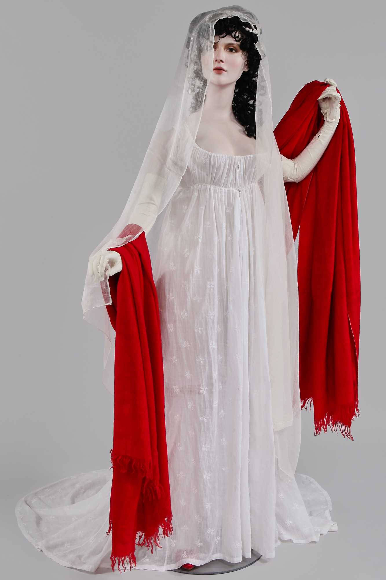 Lot 13 - A rare embroidered linon 'Merveilleuse' gown, Lot 13 - A rare embroidered linon 'Merveilleuse' gown,