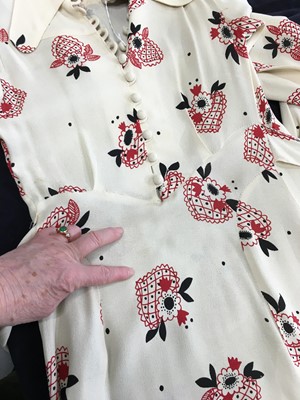 Lot 584 - An Ossie Clark/Celia Birtwell for Radley printed ivory moss crêpe dress, circa 1973