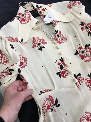 Lot 584 - An Ossie Clark/Celia Birtwell for Radley printed ivory moss crêpe dress, circa 1973