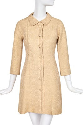 Lot 470 - A Cristóbal Balenciaga haute couture ivory matelassé coatdress, probably Spring-Summer 1961