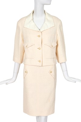 Lot 10 - A Chanel by Karl Lagerfeld white cotton tweed suit, Spring-Summer 2012