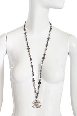 Lot 25 - A Chanel by Karl Lagerfeld silvertone chain necklace, Autumn-Winter 1998-99