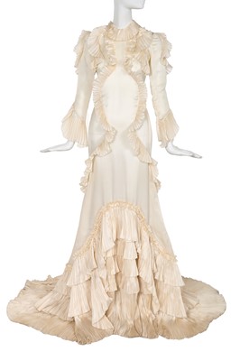Lot 60 - An Emma Watson-worn Francesco Scognamiglio haute couture ivory organza evening gown, Autumn-Winter 2016-17