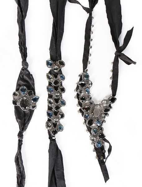 Lot 42 - Louise Wilson's Lanvin parure, modern,...