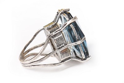 Lot 42 - Louise Wilson's Lanvin parure, modern,...