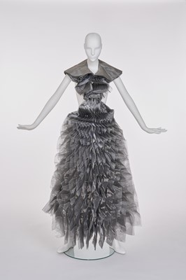 Lot 1 - A fine and rare Junya Watanabe/Comme des Garçons metallic grey 'lantern' dress, 'Techno Couture' collection, Autumn-Winter 2000-01