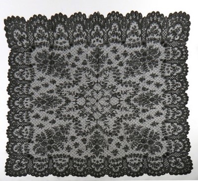 Lot 403 - Two good imitation black Chantilly shawls,...