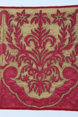 Lot 446 - A panel of crimson damask and cloth of gold...
