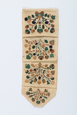 Lot 431 - A Cree embroidered pouch or 'huswif', native...